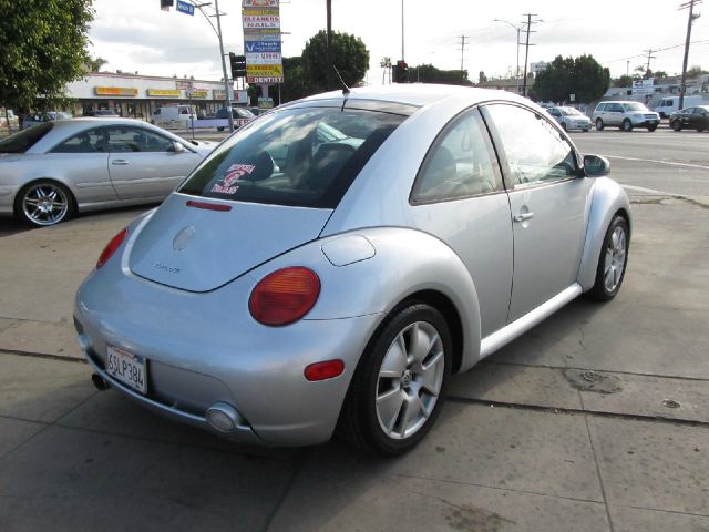2003 Volkswagen New Beetle GT 4 Door