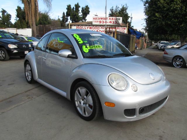 2003 Volkswagen New Beetle GT 4 Door