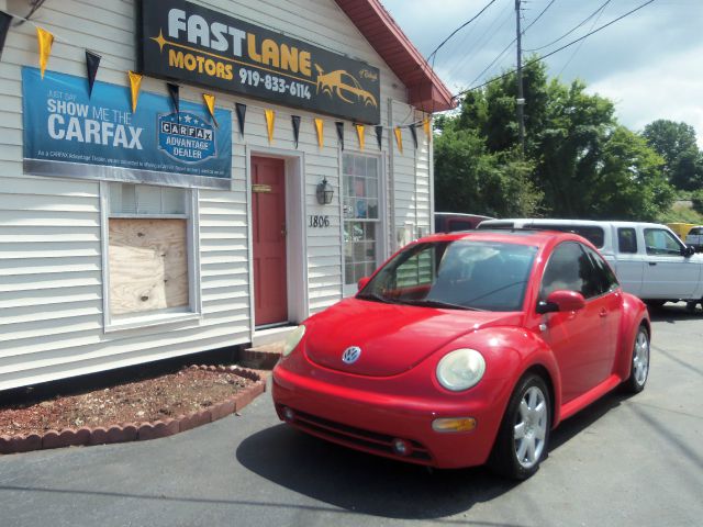 2003 Volkswagen New Beetle SEL Chrome Wheels/front Wheel Drive
