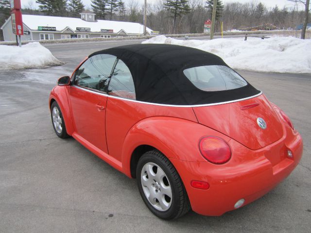 2003 Volkswagen New Beetle 2500 Extended Cab 4WD SLT