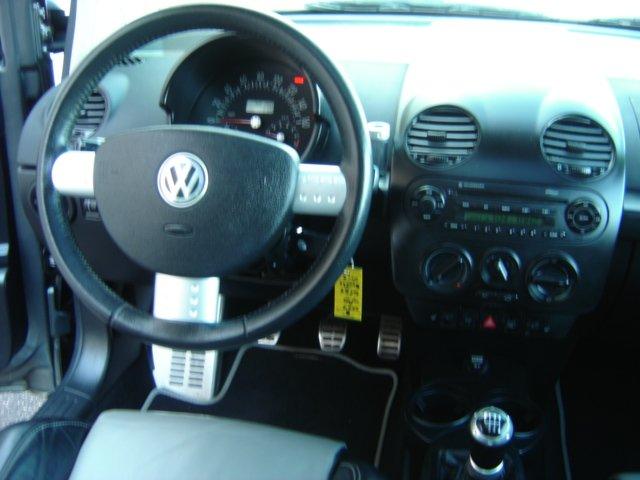 2004 Volkswagen New Beetle GT 4 Door