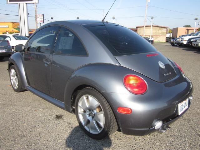 2004 Volkswagen New Beetle GT 4 Door