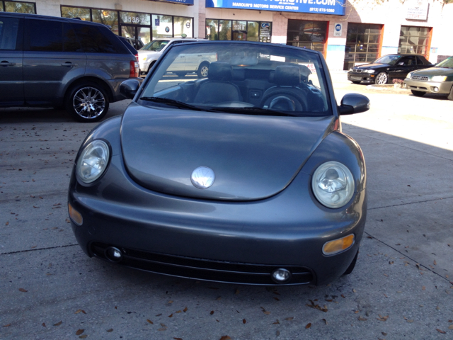 2004 Volkswagen New Beetle 2500 Extended Cab 4WD SLT