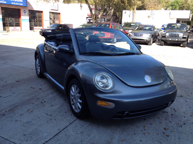 2004 Volkswagen New Beetle 2500 Extended Cab 4WD SLT