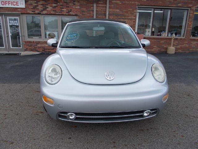 2004 Volkswagen New Beetle LT1 Long Box 2WD