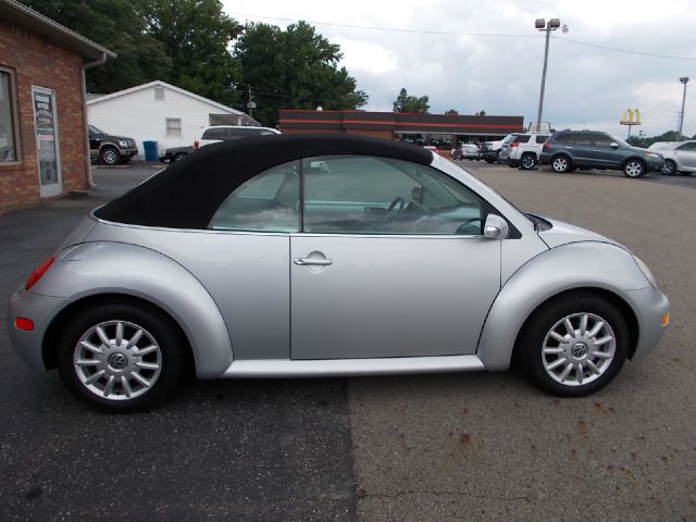 2004 Volkswagen New Beetle LT1 Long Box 2WD