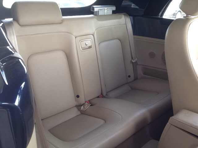 2004 Volkswagen New Beetle 29