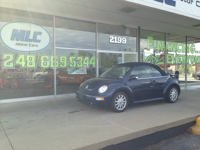 2004 Volkswagen New Beetle 29