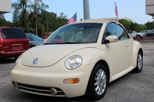 2005 Volkswagen New Beetle 2500 Extended Cab 4WD SLT