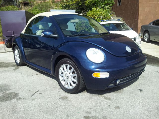 2005 Volkswagen New Beetle 2500 Extended Cab 4WD SLT