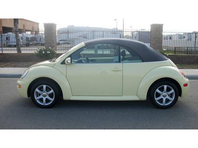 2005 Volkswagen New Beetle King Cab 4WD