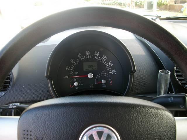 2005 Volkswagen New Beetle King Cab 4WD