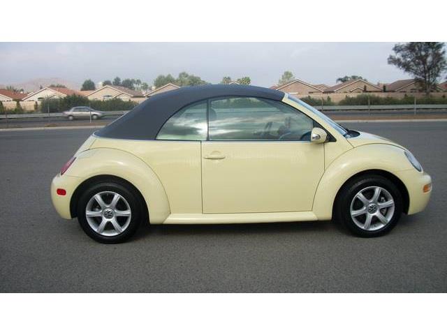 2005 Volkswagen New Beetle King Cab 4WD