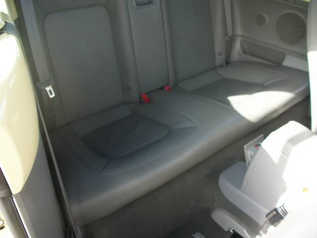 2005 Volkswagen New Beetle King Cab 4WD