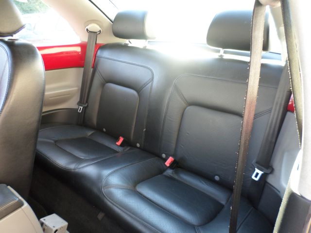 2005 Volkswagen New Beetle King Cab 4WD