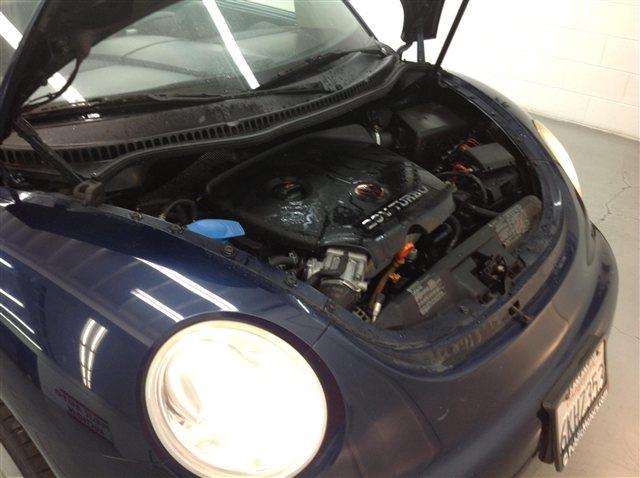 2005 Volkswagen New Beetle Luxury 4x4wood Trimheated Seats AWD SUV