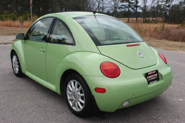 2005 Volkswagen New Beetle SLT 5.7 QUAD CAB HEMI
