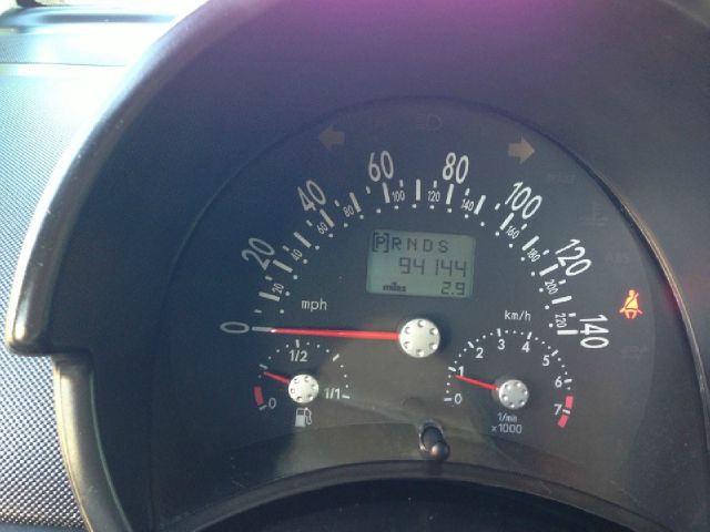 2005 Volkswagen New Beetle 2500 Extended Cab 4WD SLT