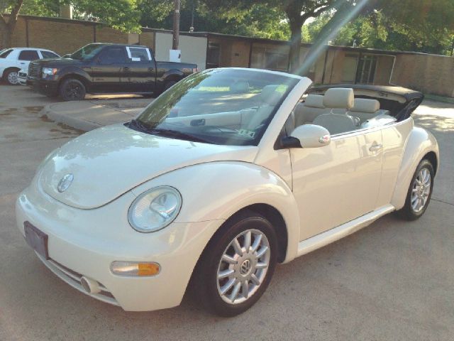 2005 Volkswagen New Beetle 2500 Extended Cab 4WD SLT