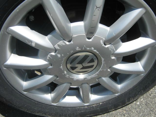 2005 Volkswagen New Beetle 2500 Extended Cab 4WD SLT