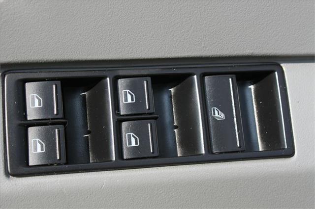 2006 Volkswagen New Beetle Unknown