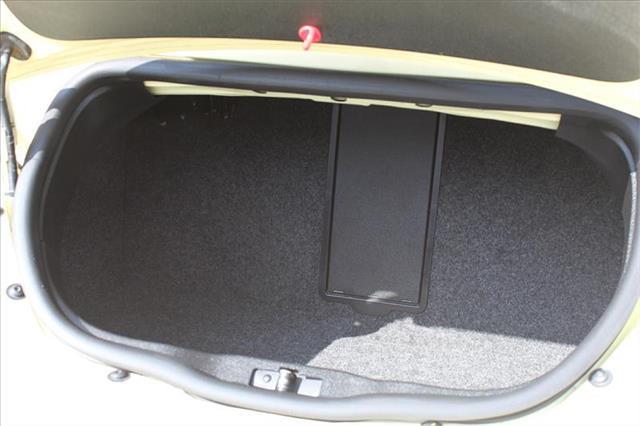 2006 Volkswagen New Beetle Unknown