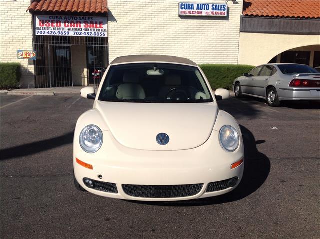 2006 Volkswagen New Beetle Reg Cab 118 WB