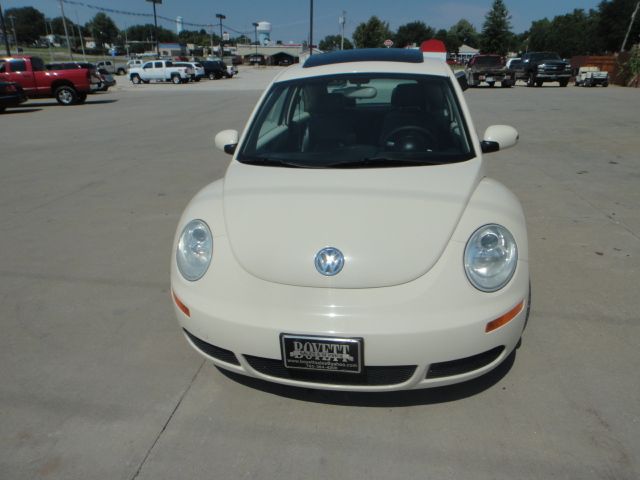 2006 Volkswagen New Beetle CD With MP3
