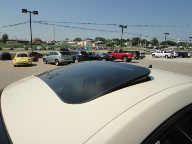 2006 Volkswagen New Beetle CD With MP3