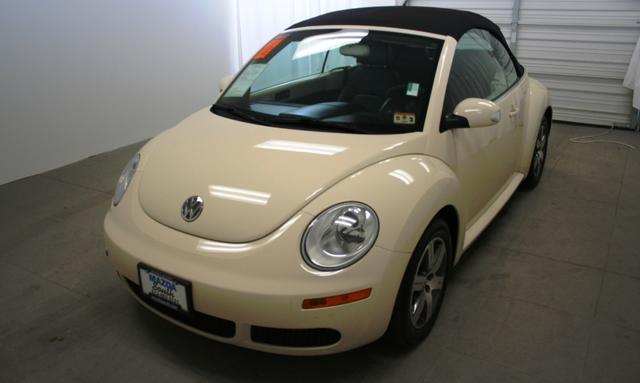 2006 Volkswagen New Beetle LT 4X4 (marshalltown)