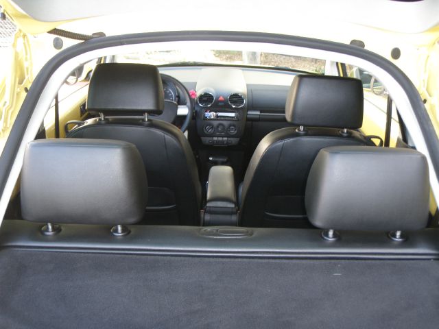 2006 Volkswagen New Beetle Unknown