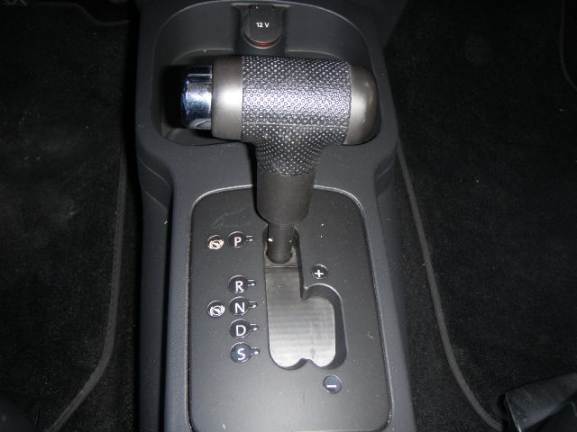 2006 Volkswagen New Beetle Unknown