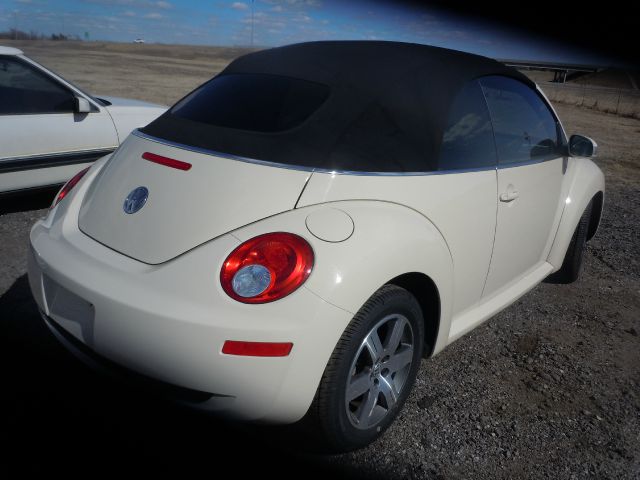 2006 Volkswagen New Beetle Lariat XL