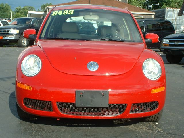 2006 Volkswagen New Beetle CD With MP3
