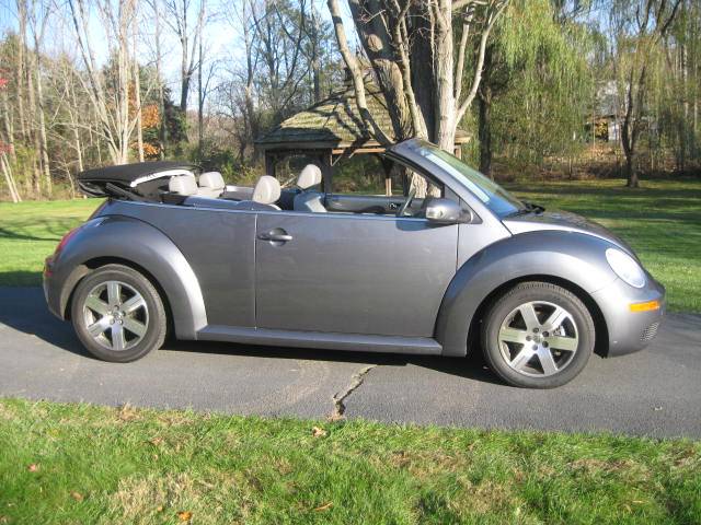 2006 Volkswagen New Beetle Aero Sedan