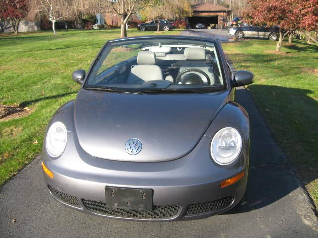 2006 Volkswagen New Beetle Aero Sedan