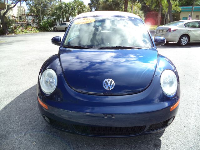 2006 Volkswagen New Beetle Reg Cab 118 WB