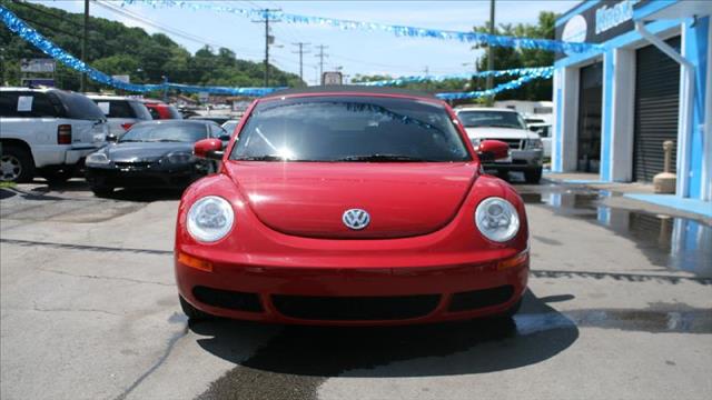 2006 Volkswagen New Beetle 4x4 Reg. Cab Long Bed