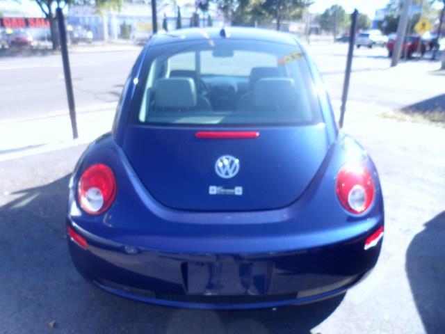 2007 Volkswagen New Beetle Crewmax Truck