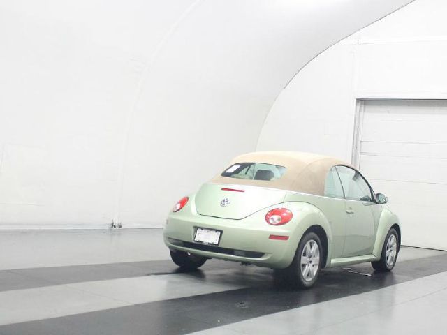 2007 Volkswagen New Beetle Lariat XL