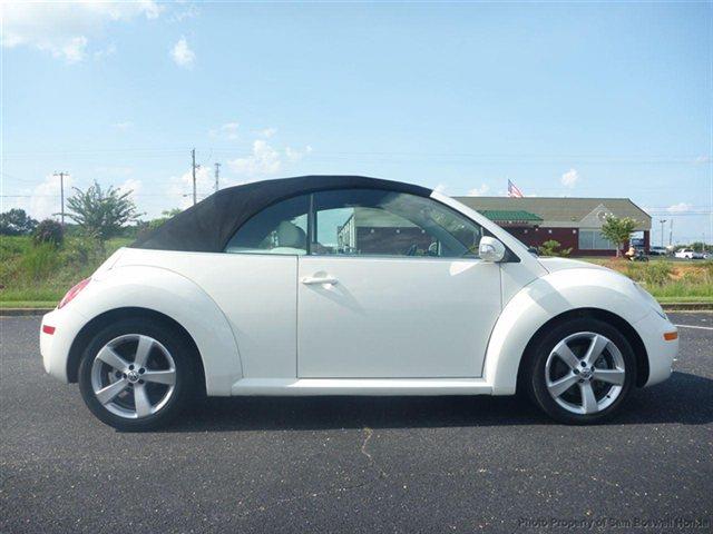 2007 Volkswagen New Beetle 1997 Isuzu S