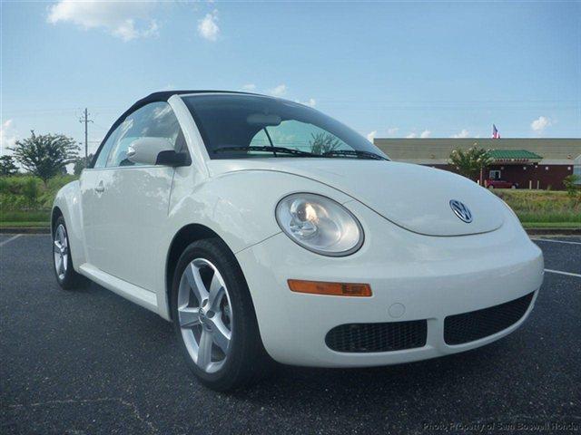 2007 Volkswagen New Beetle 1997 Isuzu S