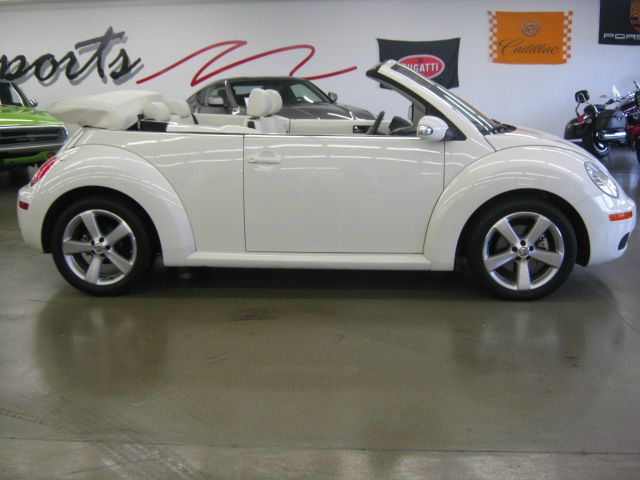 2007 Volkswagen New Beetle Reg Cab 118 WB