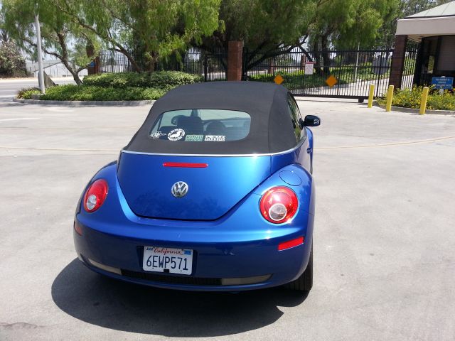 2008 Volkswagen New Beetle 4dr X AWD
