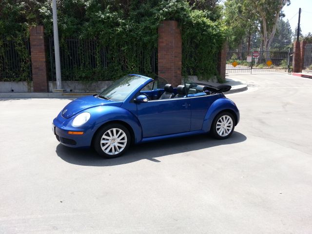 2008 Volkswagen New Beetle 4dr X AWD