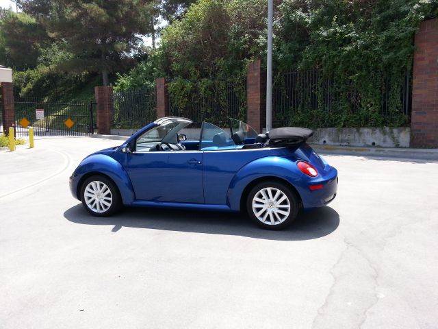 2008 Volkswagen New Beetle 4dr X AWD