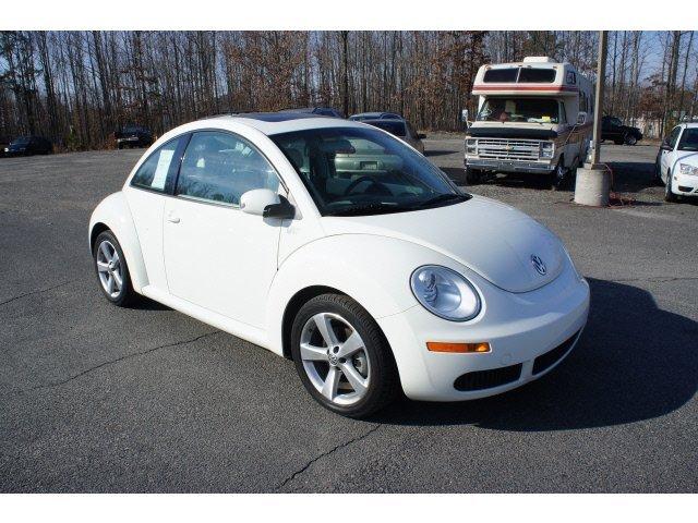 2008 Volkswagen New Beetle Unknown