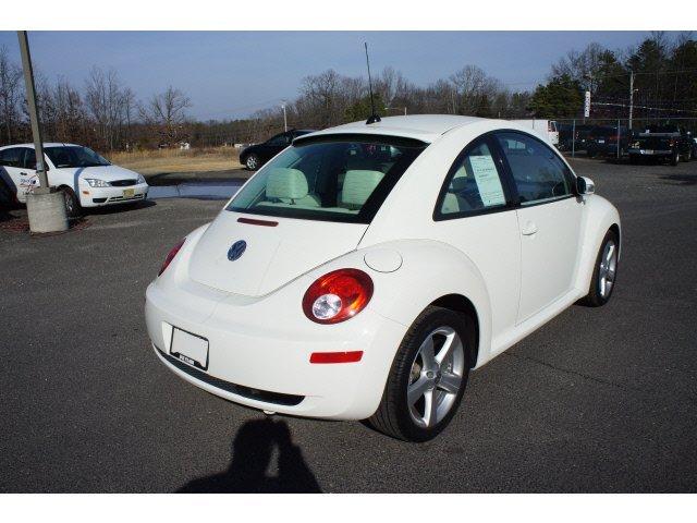 2008 Volkswagen New Beetle Unknown