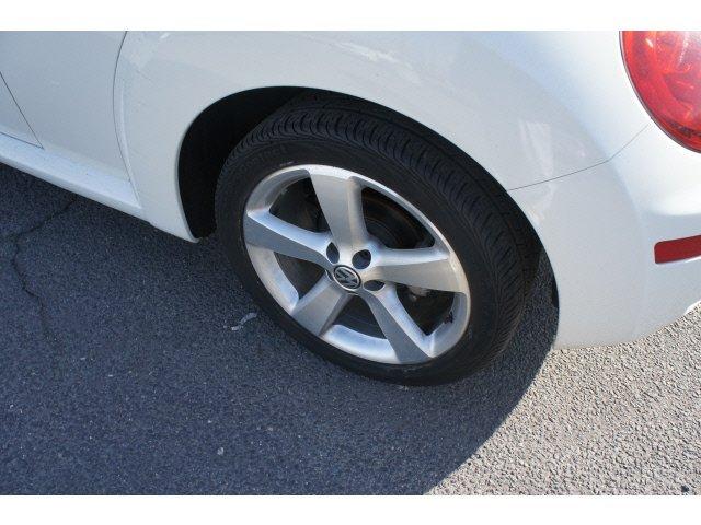 2008 Volkswagen New Beetle Unknown