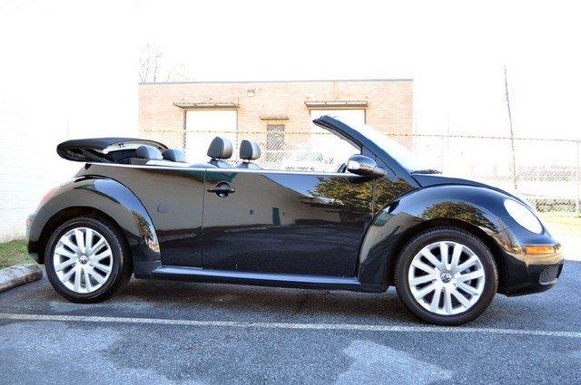 2008 Volkswagen New Beetle SE